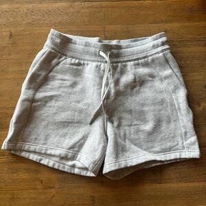 Lululemon Scuba Shorts High Rise Short - 5" Inseam